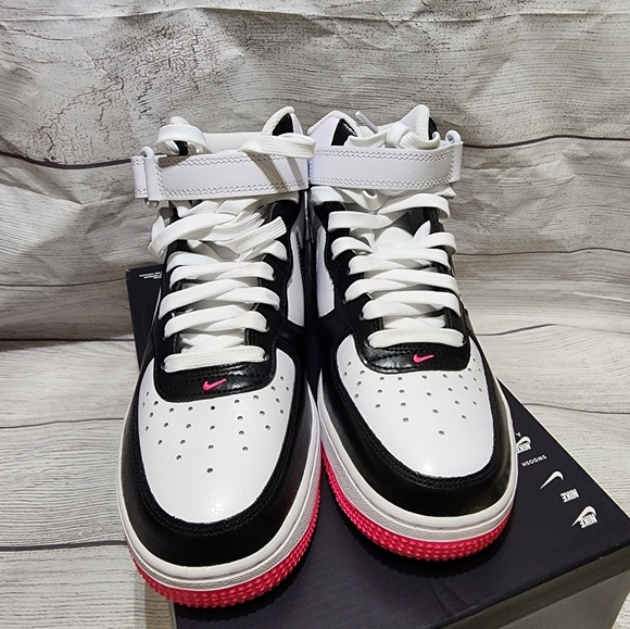 Size 8 - Nike Air Force 1 '07 Mid Electric W FD0866-100 - Picture 3 of 11